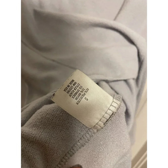 Women's size Small Blue Front Knot Blouse - Picture 5 of 7